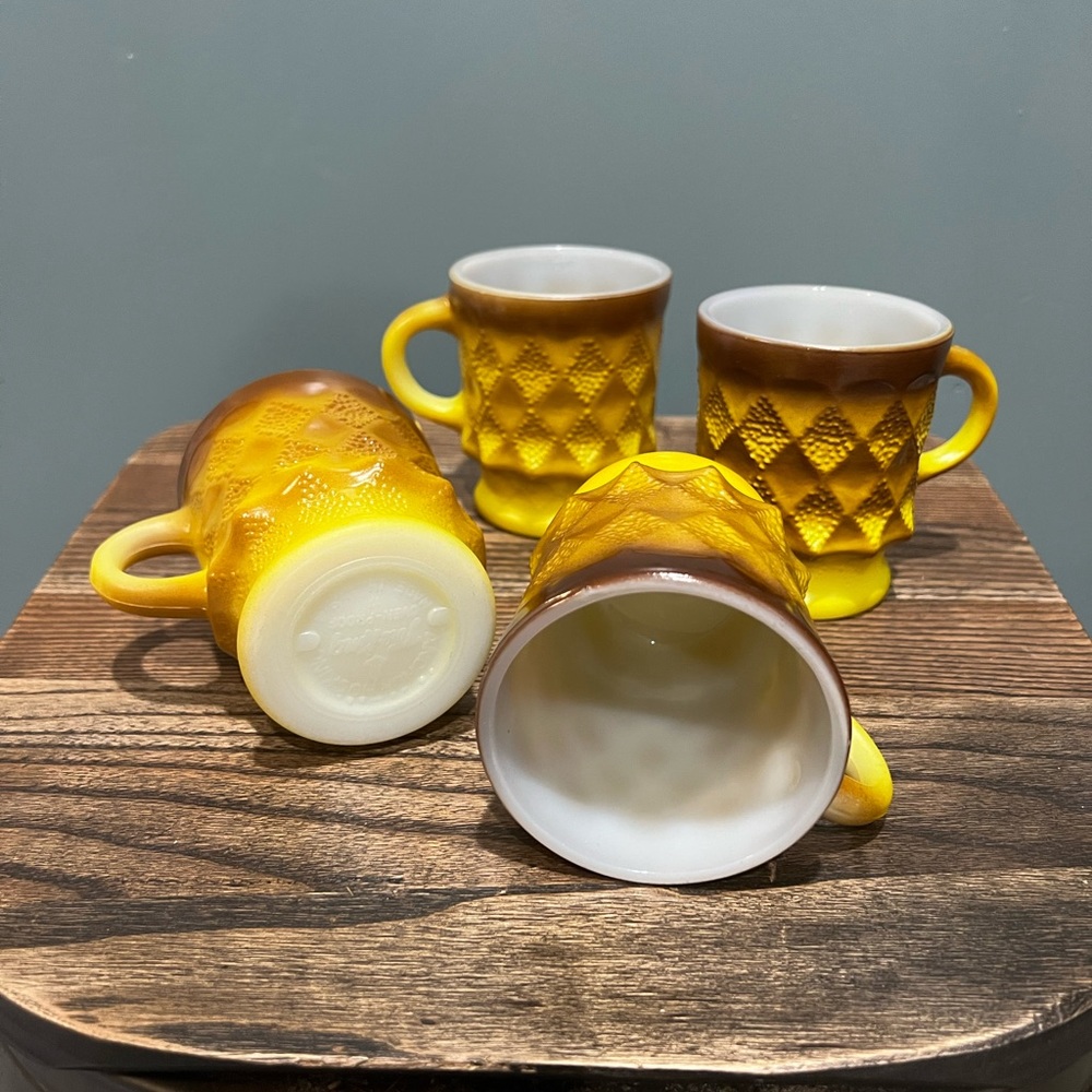 Fire King Glass,Vintage Anchor Hocking, Set of 4 Kimberly Mugs ☕️